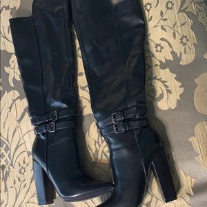 NWOT JustFab Felicity Knee High Boots
